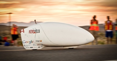 AeroVelo จักรยานที่ปั่นด้วยขา ทำความเร็วได้ 144 กม./ชม. แม่เจ้า!!